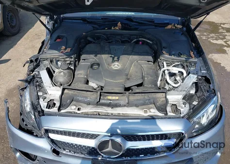 2018 Mercedes-Benz E 400 4Matic z USA, uszkodzony, nr VIN WDD1J6GB4JF011485